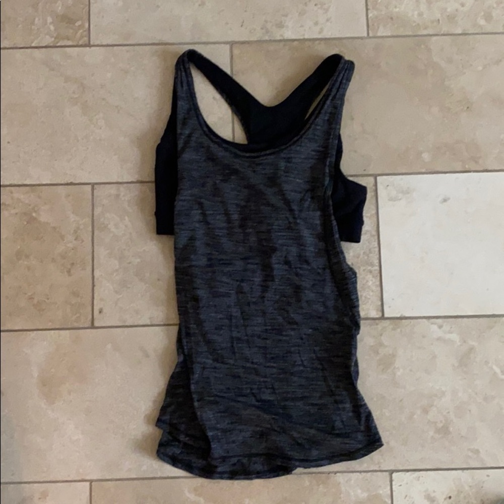 Lululemon workout top